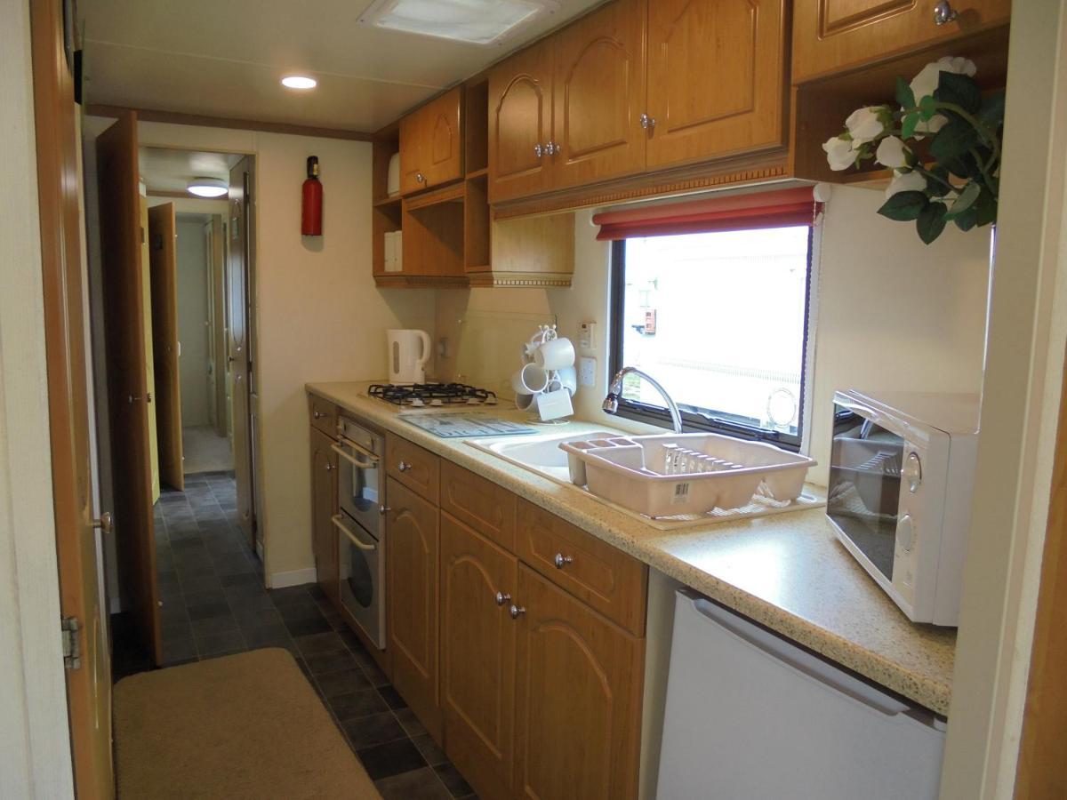 7 Berth On Coral Beach Granada II Apartment อินโกลด์เมลส์ ภายนอก รูปภาพ